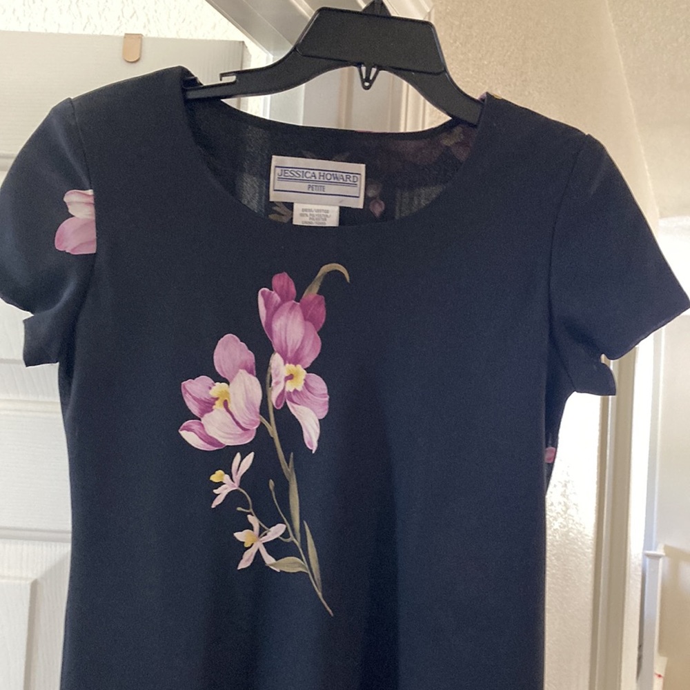 Delicate Jessica Howard Maxi Short-Sleeve Floral/Black Dress Fully lined